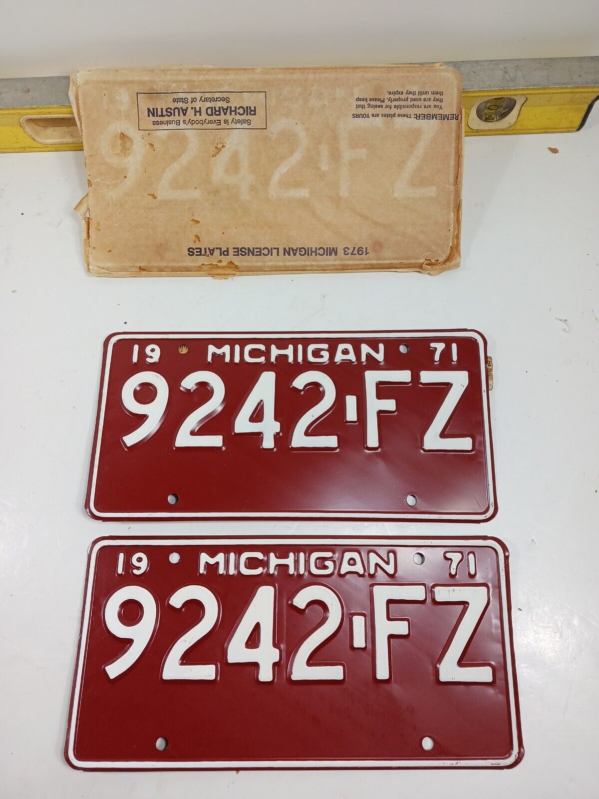 Vintage Unused NOS Michigan 1971 License Plate, Beauty Commercial Mint  9242-FZ