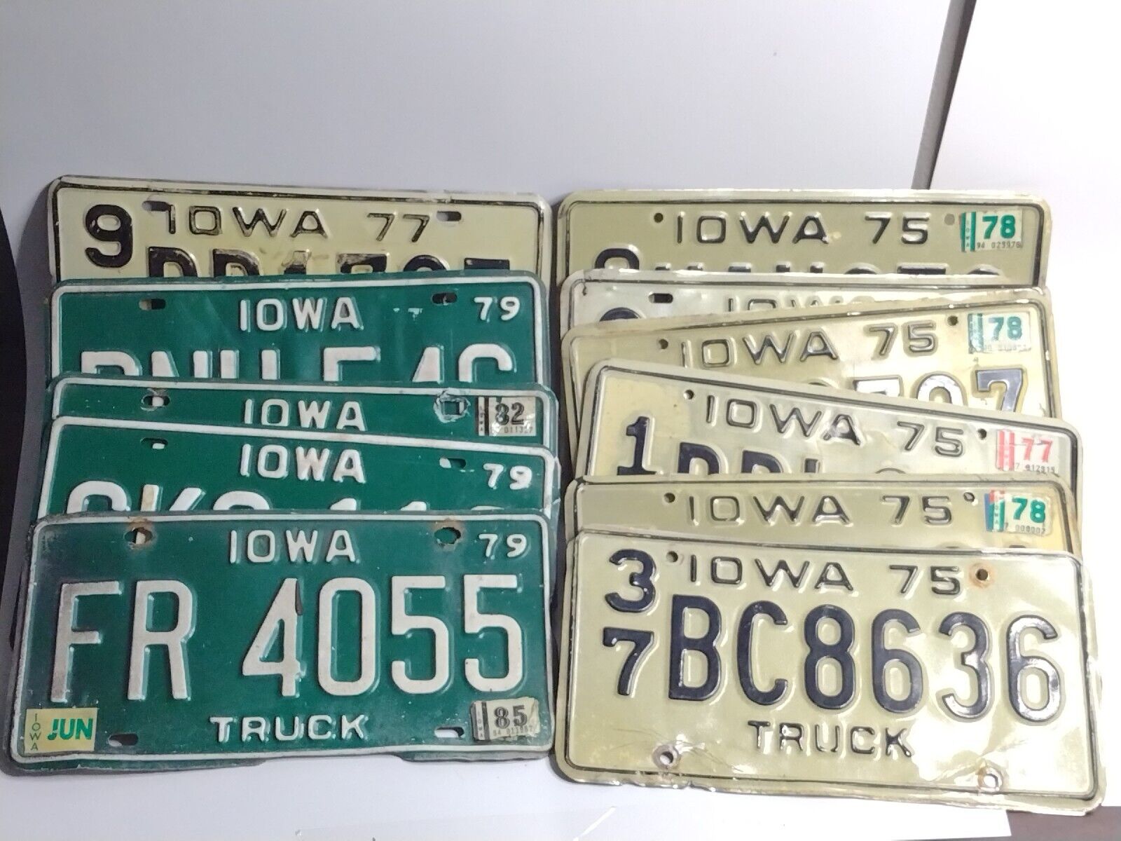 Vintage 1970s Iowa Truck & Car Vehicle License Plates Lot Of 11