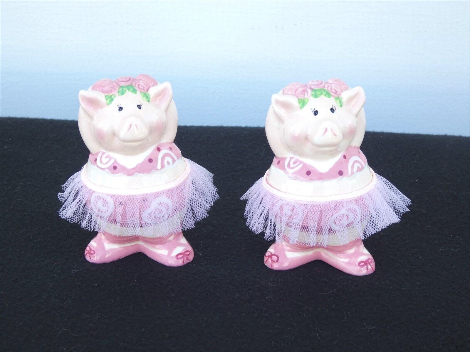Vintage Ceramic Pink Ballerina Tutu Pigs Salt And Pepper Shakers