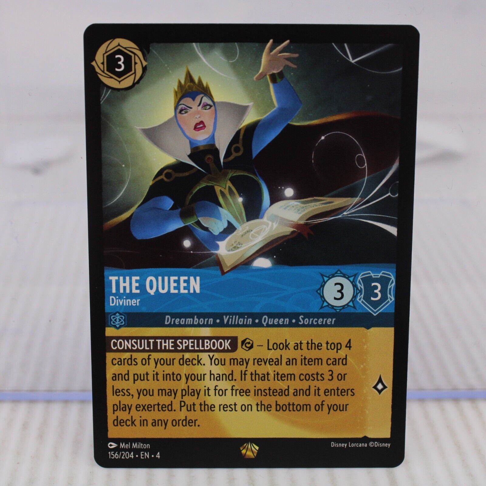 B2 Lorcana TCG Card Ursula\'s Return The Queen Diviner Legendary 156/204