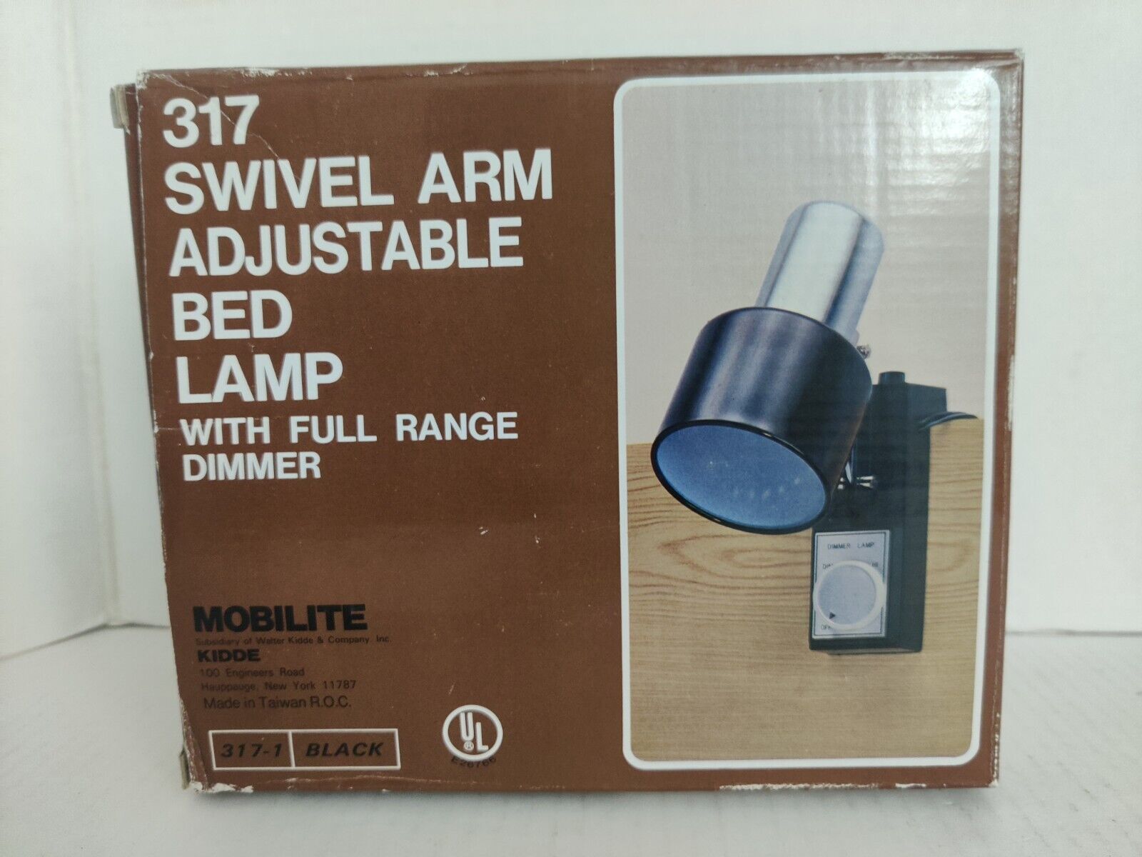 New Vintage Mobilite Swivel Arm Adjustable Bed Lamp Full Range Dimmer Model 317 