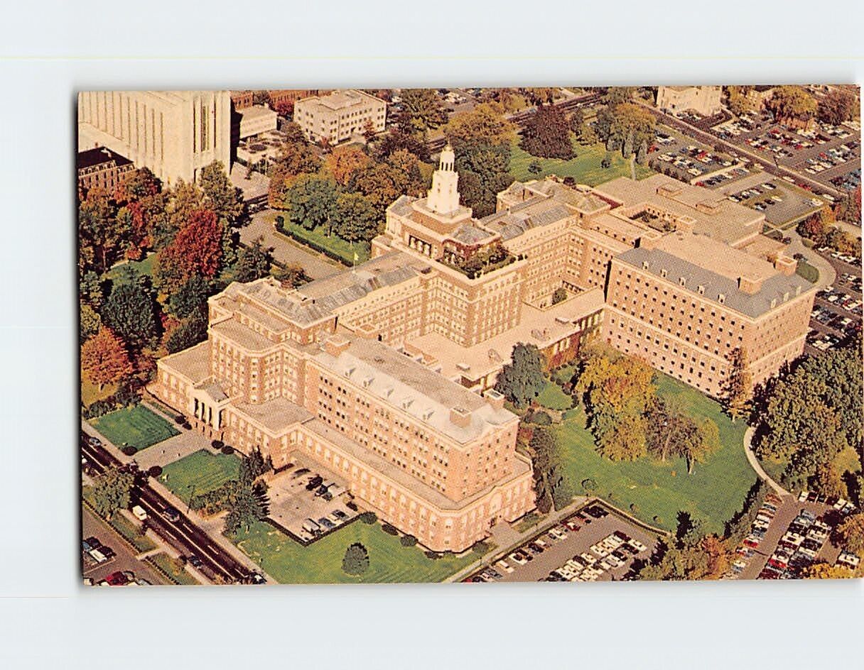 Postcard Home of AETNA Life & Casualty Hartford Connecticut USA