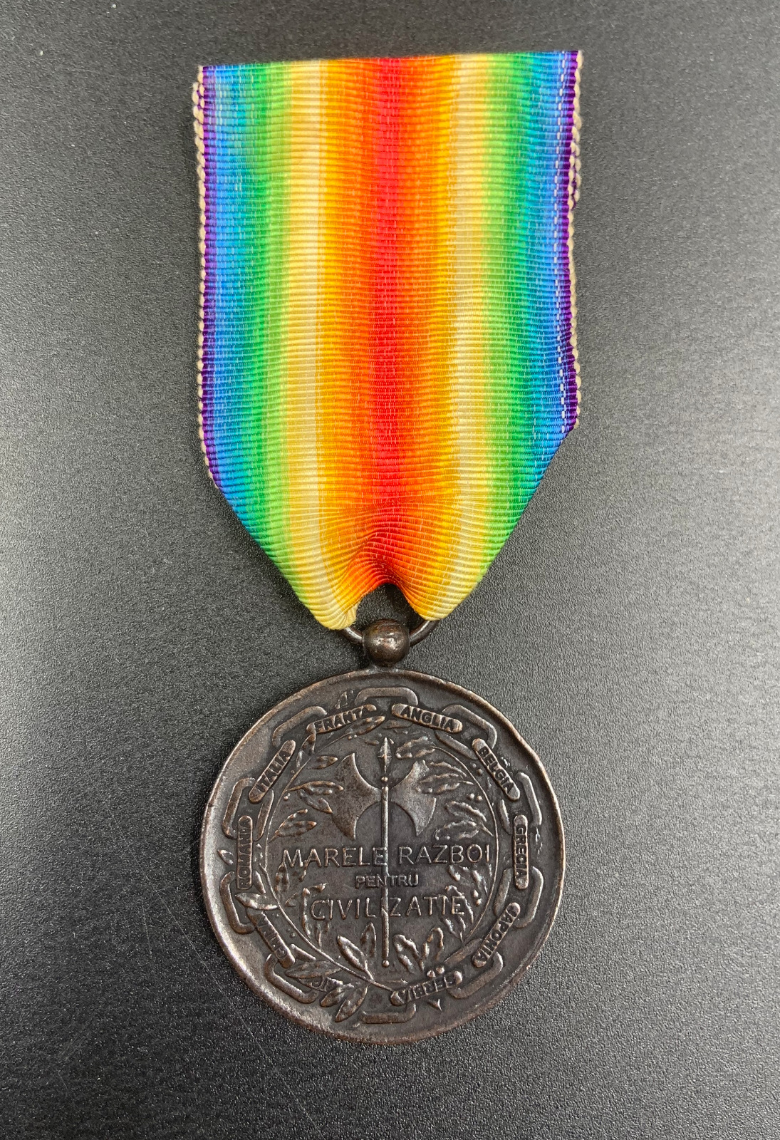 Very Rare Romanian World War 1 Original Victory Medal and Ribbon UNC /