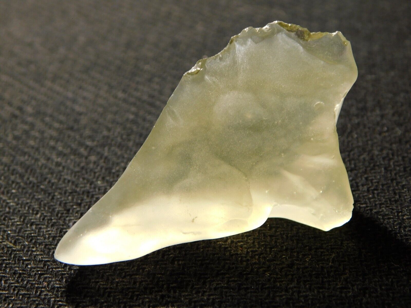 Libyan Desert Glass 100% Natural From Egypt 17.82gr