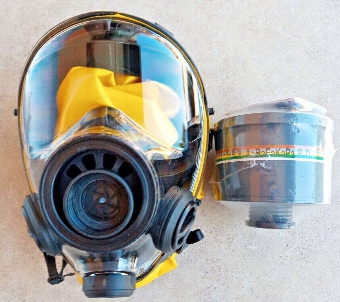 SGE 400/3 40mm NATO NBC Gas Mask w/ Mestel Filter & PVC Hood Factory Installed