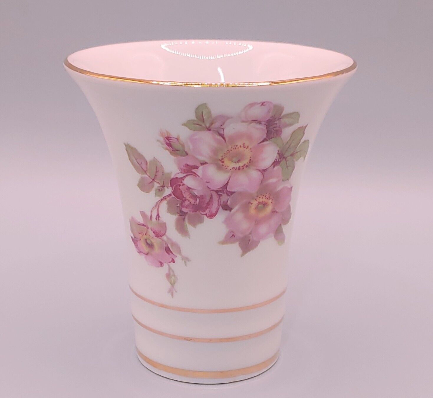 Vtg Schumann Arzberg Germany “Wild Rose” Vase Golden Crown E&R 1886 5” Pinks 