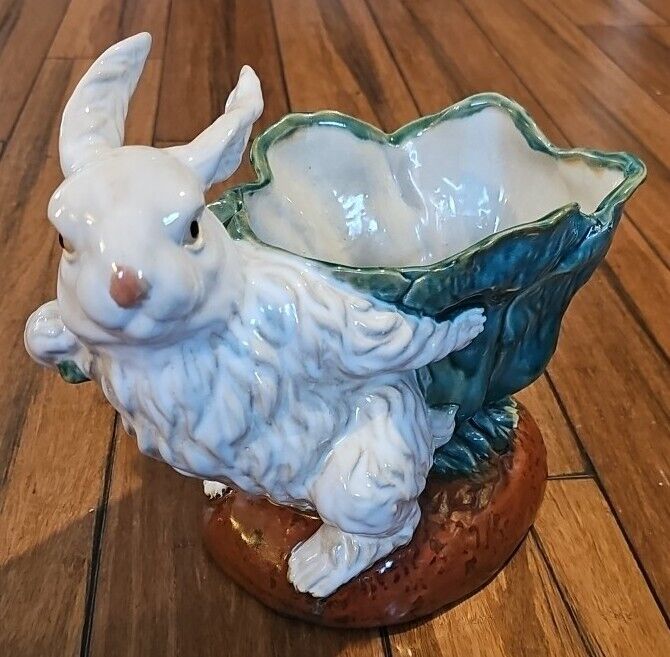 Large White Rabbit Ceramic Planter Flower Pot Vintage Bunny Sculpture Cabbage 