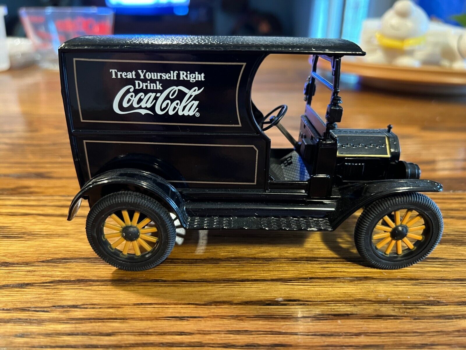 Coca-Cola 1917 Delivery Truck Black