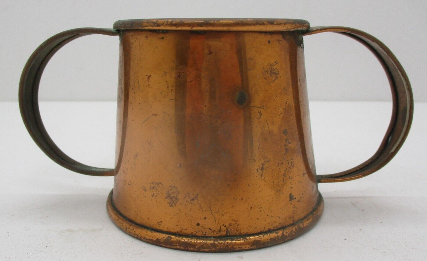 Vintage Colonial Virginia Hand Hammered Copper 2-Handled Cup