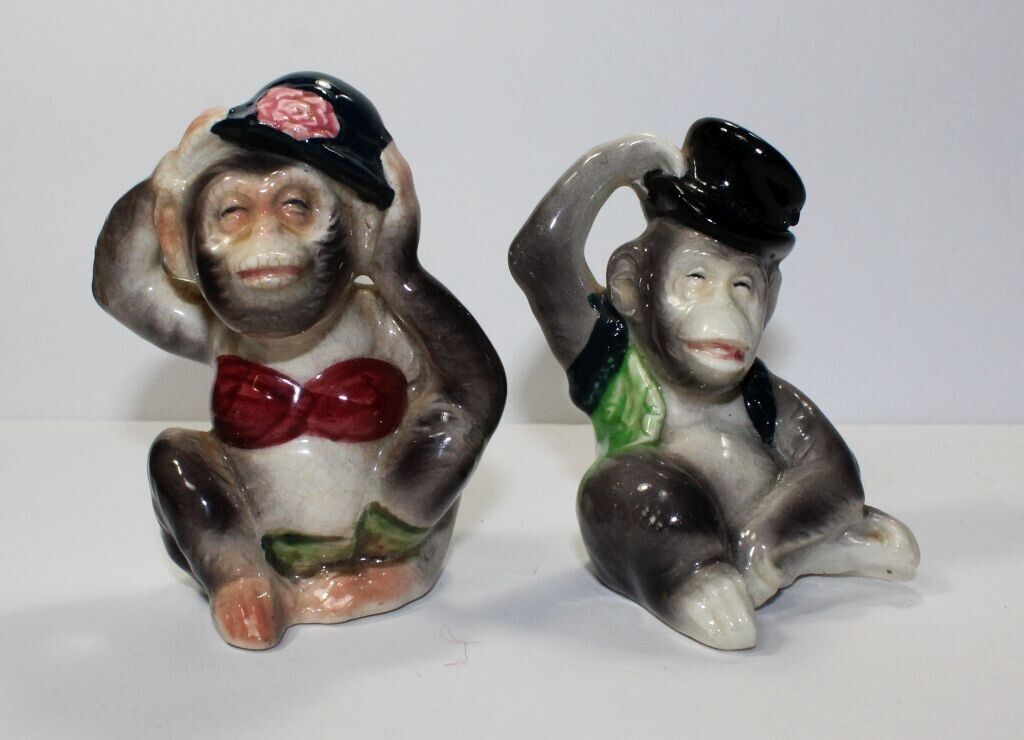 Vintage Japan Anthropomorphic Mr. & Mrs. Monkey Couple Salt & Pepper Shaker Set