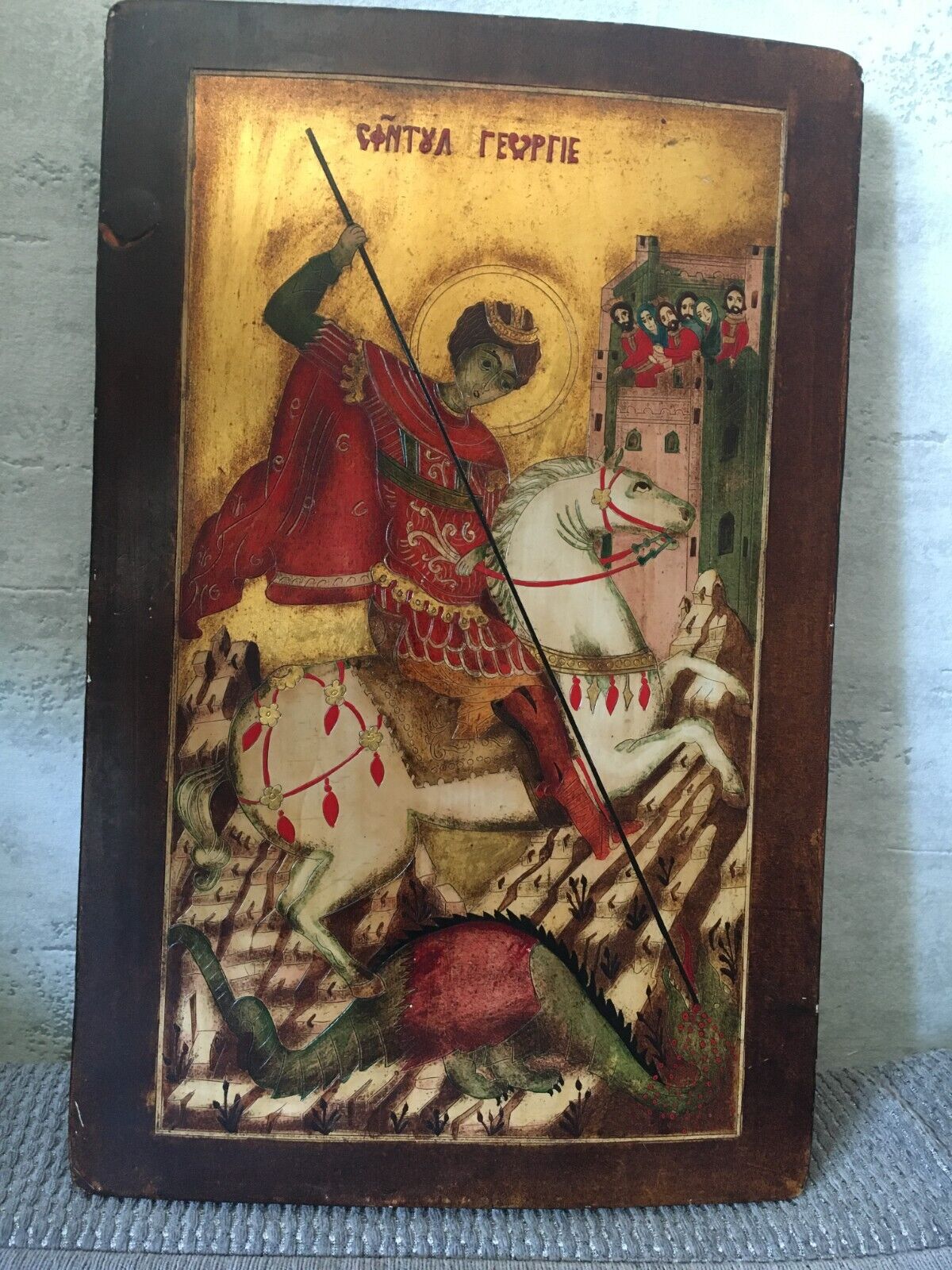 Icon painting representing Saint George Terrassant Le Dragon