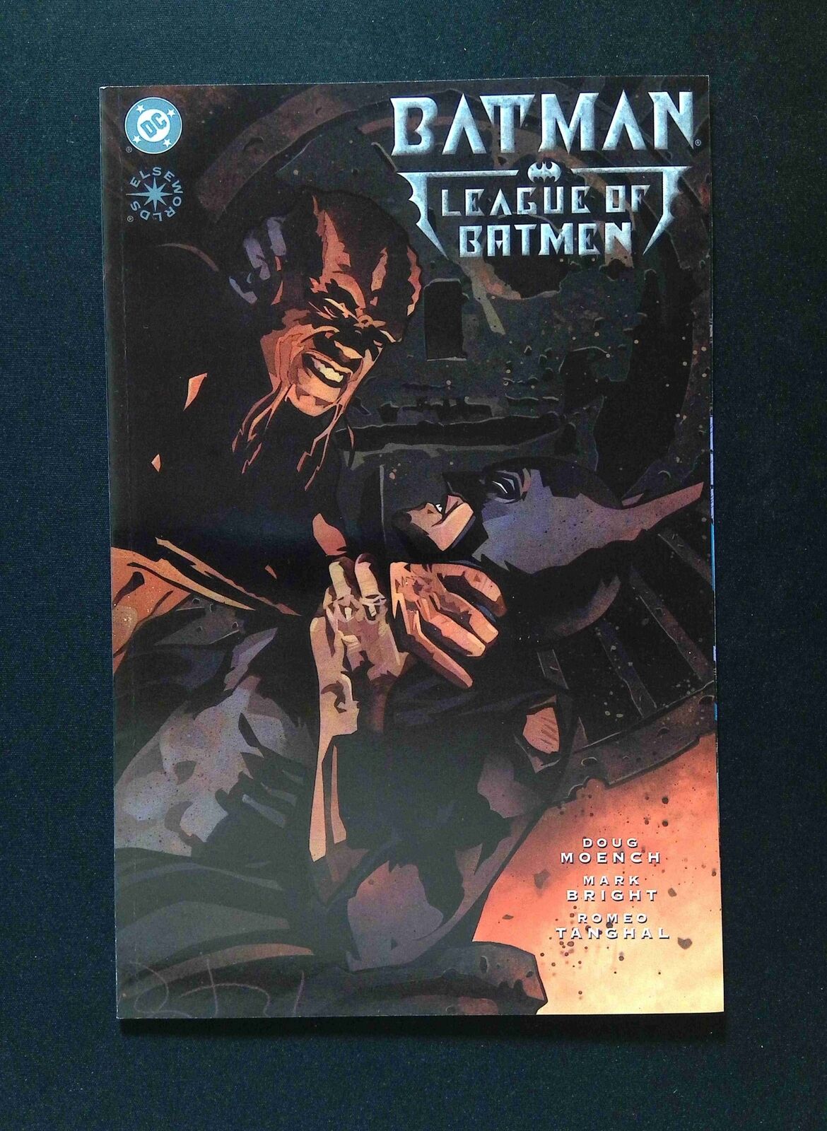 Batman League Of Batmen #2  DC Comics 2001 NM-