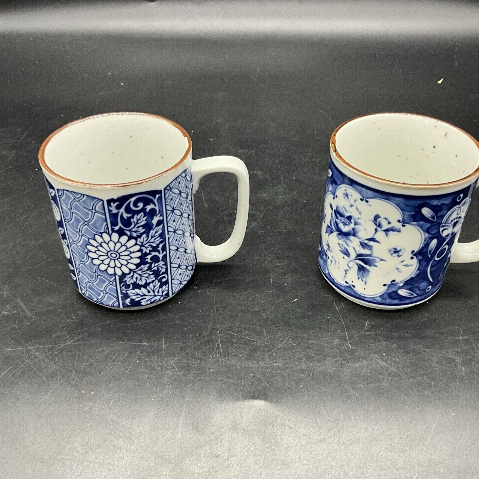 VTG Pair Of Japan Speckled Stoneware Blue Floral Pattern Coffee Mugs