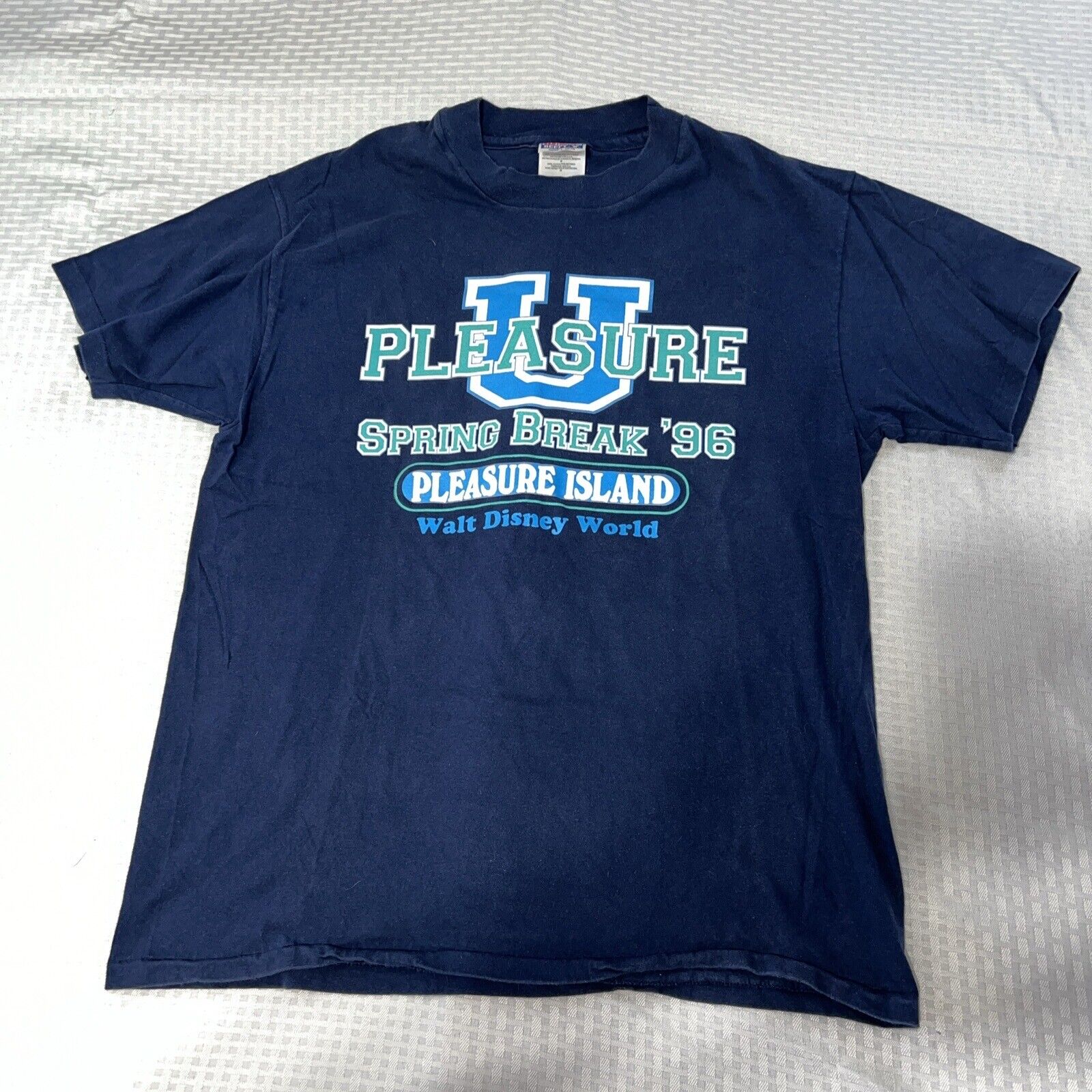 Pleasure Island Vintage Retro 1996 Disney World Spring Break T Shirt Adult Large