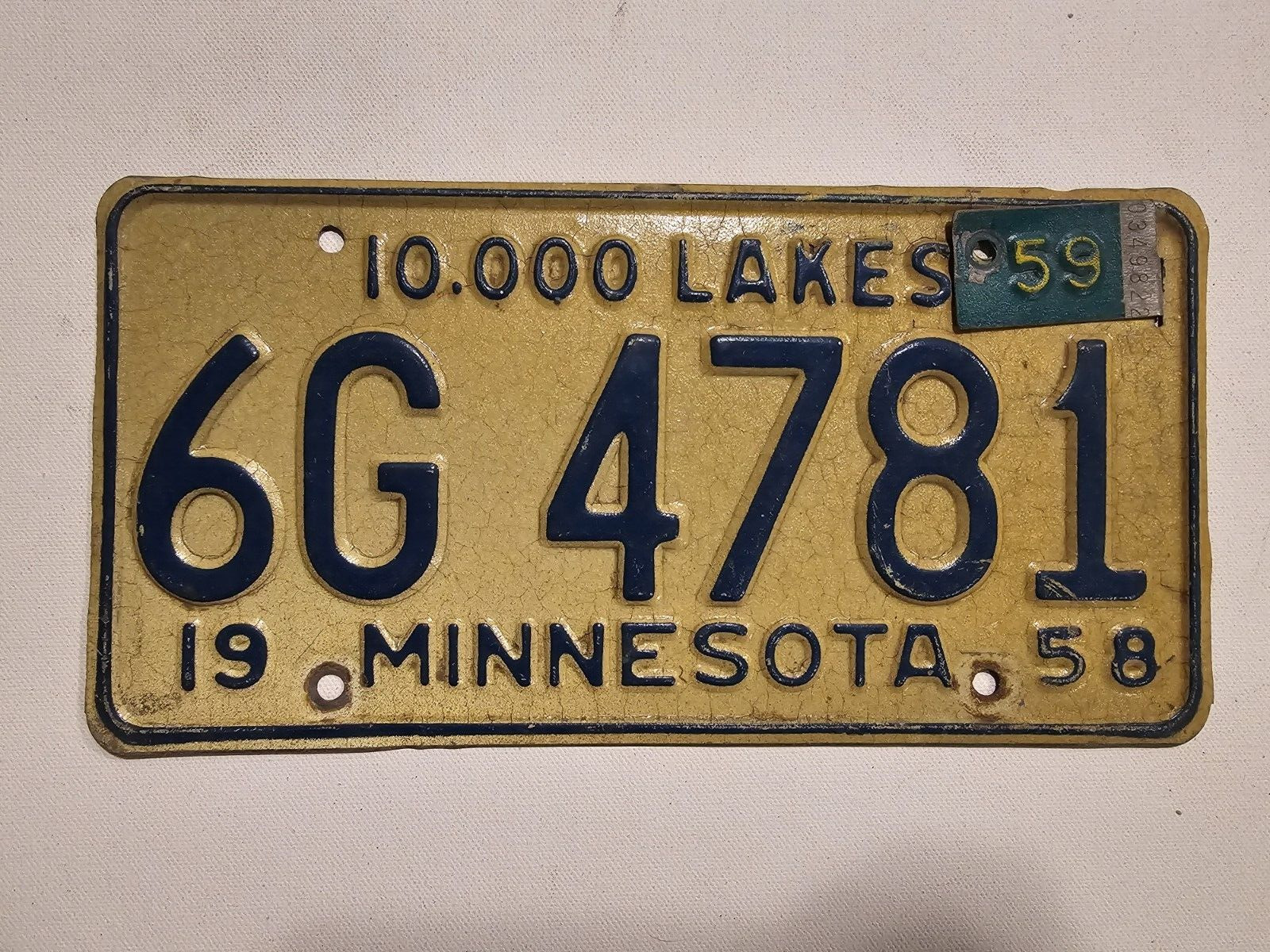 1958 Minnesota License Plate-6G 4781 w/tag 1959-Vintage-Man Cave-Decor-Shop