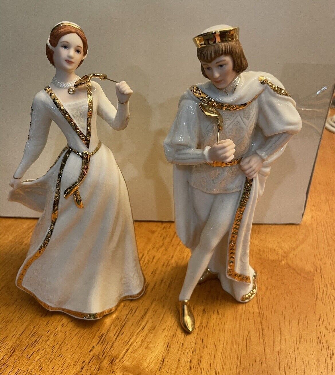 Lenox Romeo and Juliet Ivory Classic Porcelain Figurine