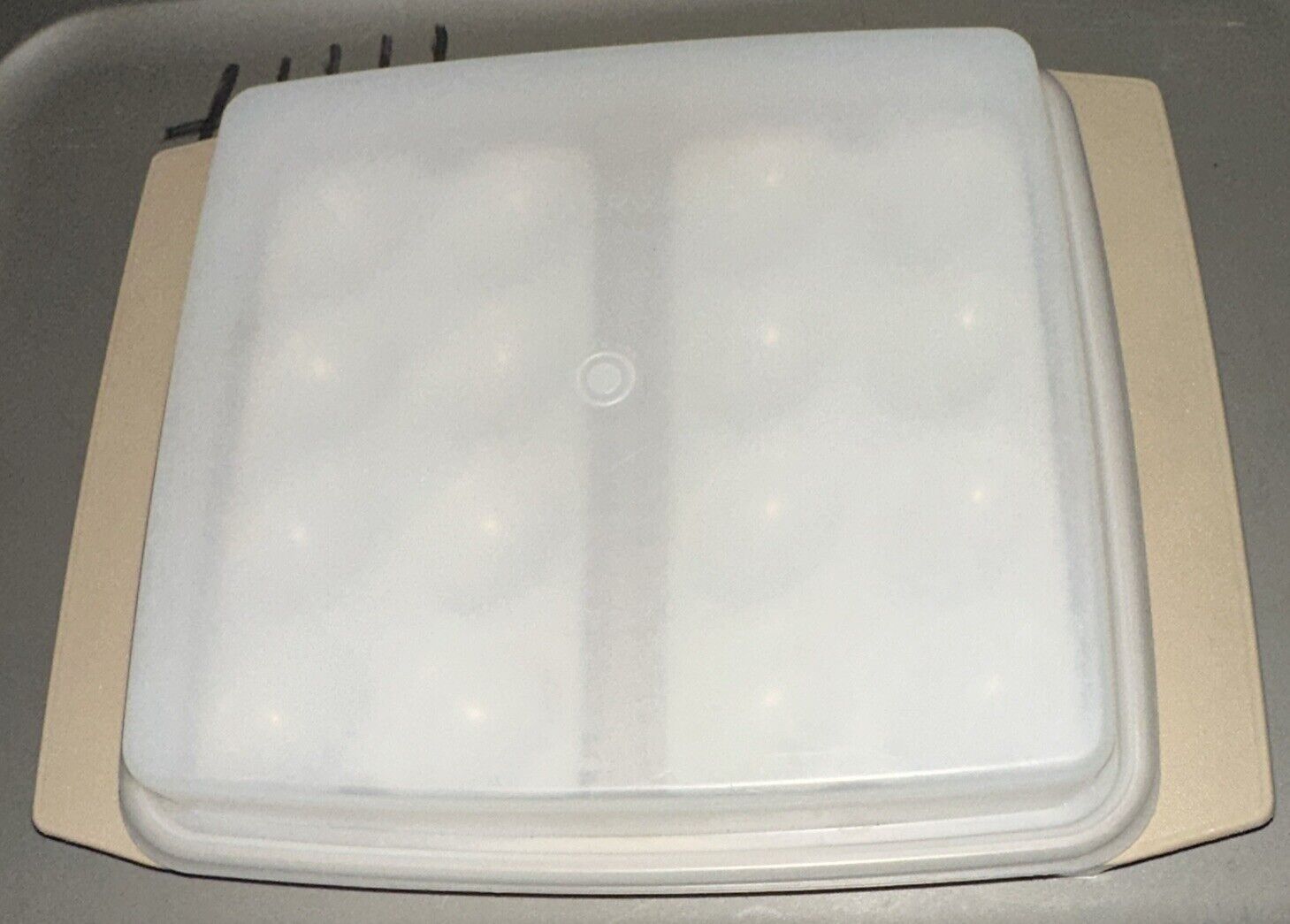 Vintage Tupperware 723-2 Square Deviled Egg Keeper Container with Lid