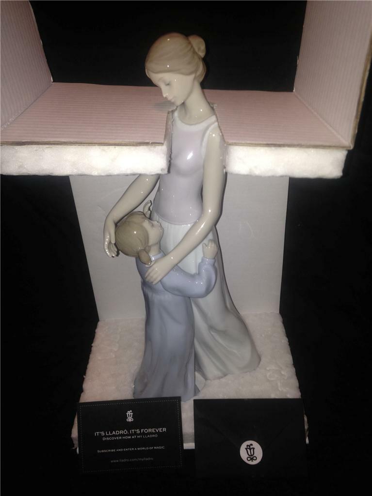 LLADRO ***Someone To Look Up****  *** Mother's Day Gift