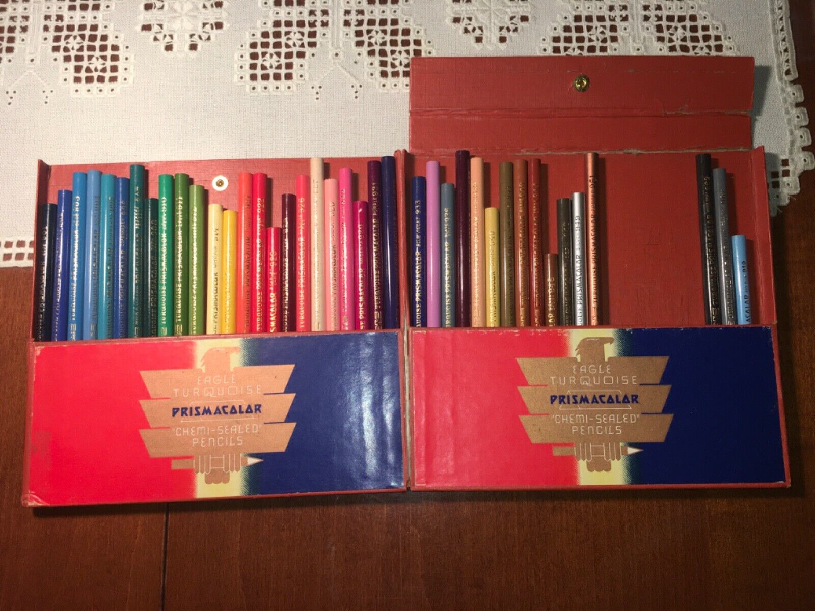 Vintage CANADA Eagle Turquoise Prismacolor set 955 - 40 Pencils w/casexbox RARE