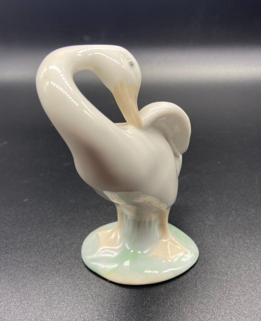 Vintage Lladro Preening Little Duck Figurine