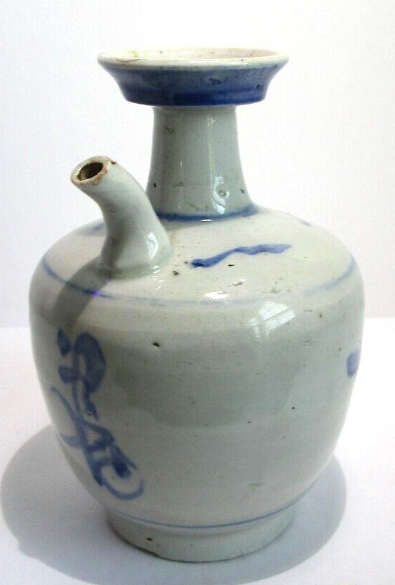 STUNNING 17C Chinese Blue & White Glaze Floral Motif Pottery Wine Ewer (HeN)