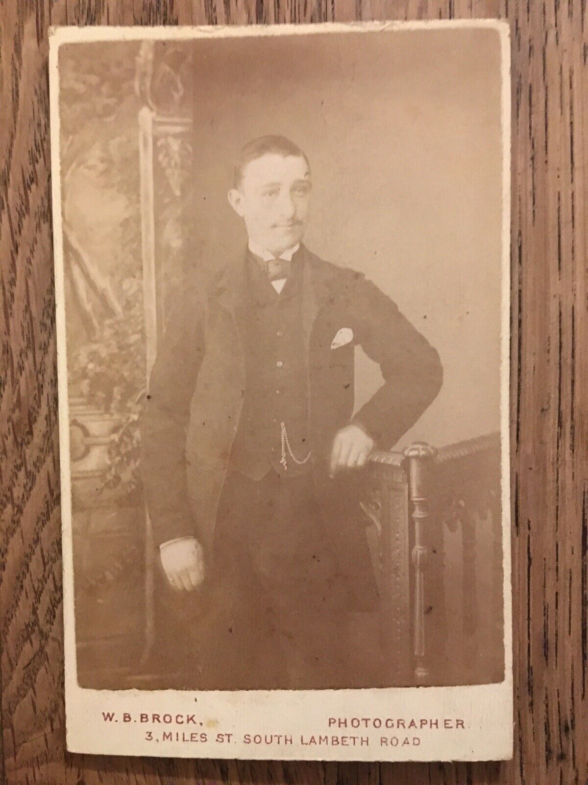 CDV Original Victorian Photo: Lambeth Suave Looking Gentleman W B Brock