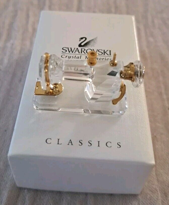 Swarovski Crystal Memories Classics Sewing Machine 235901 MIB