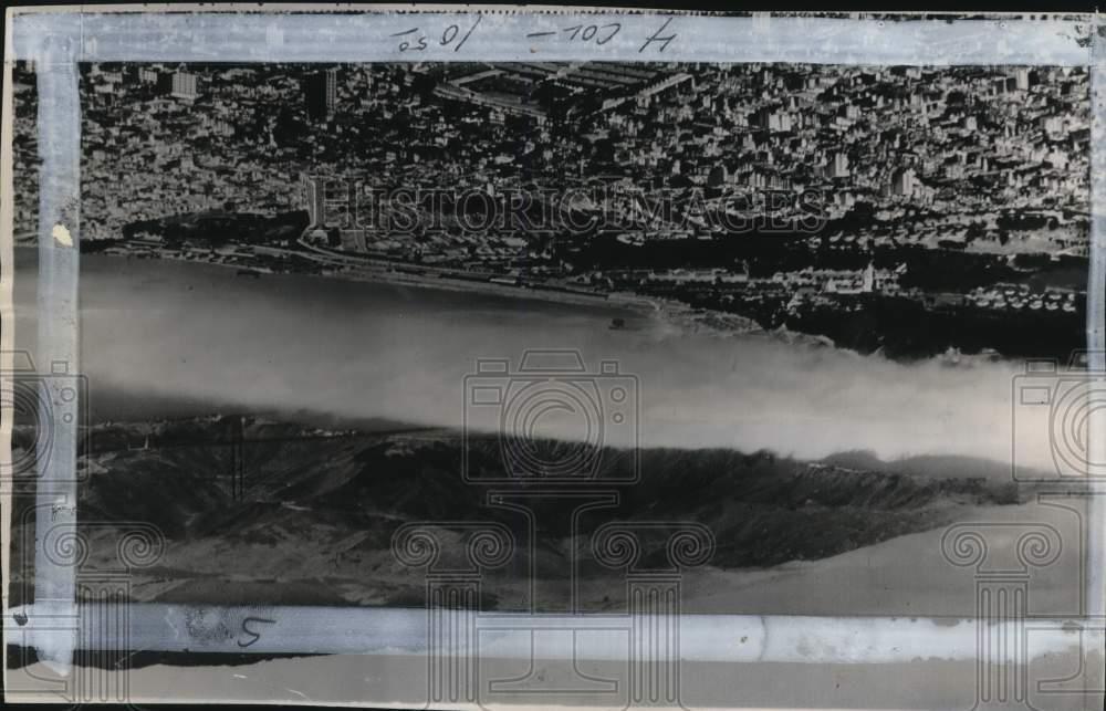 1949 Press Photo Fog hanging over the city of San Francisco, California