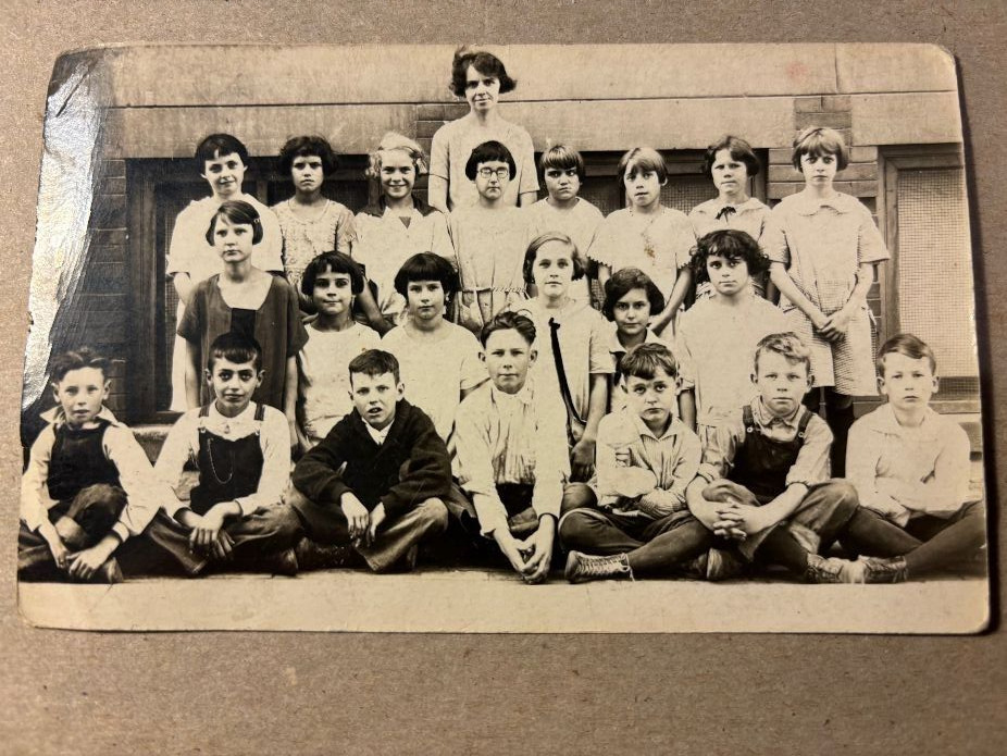 RPPC Onawa Iowa 1924 Class Photo