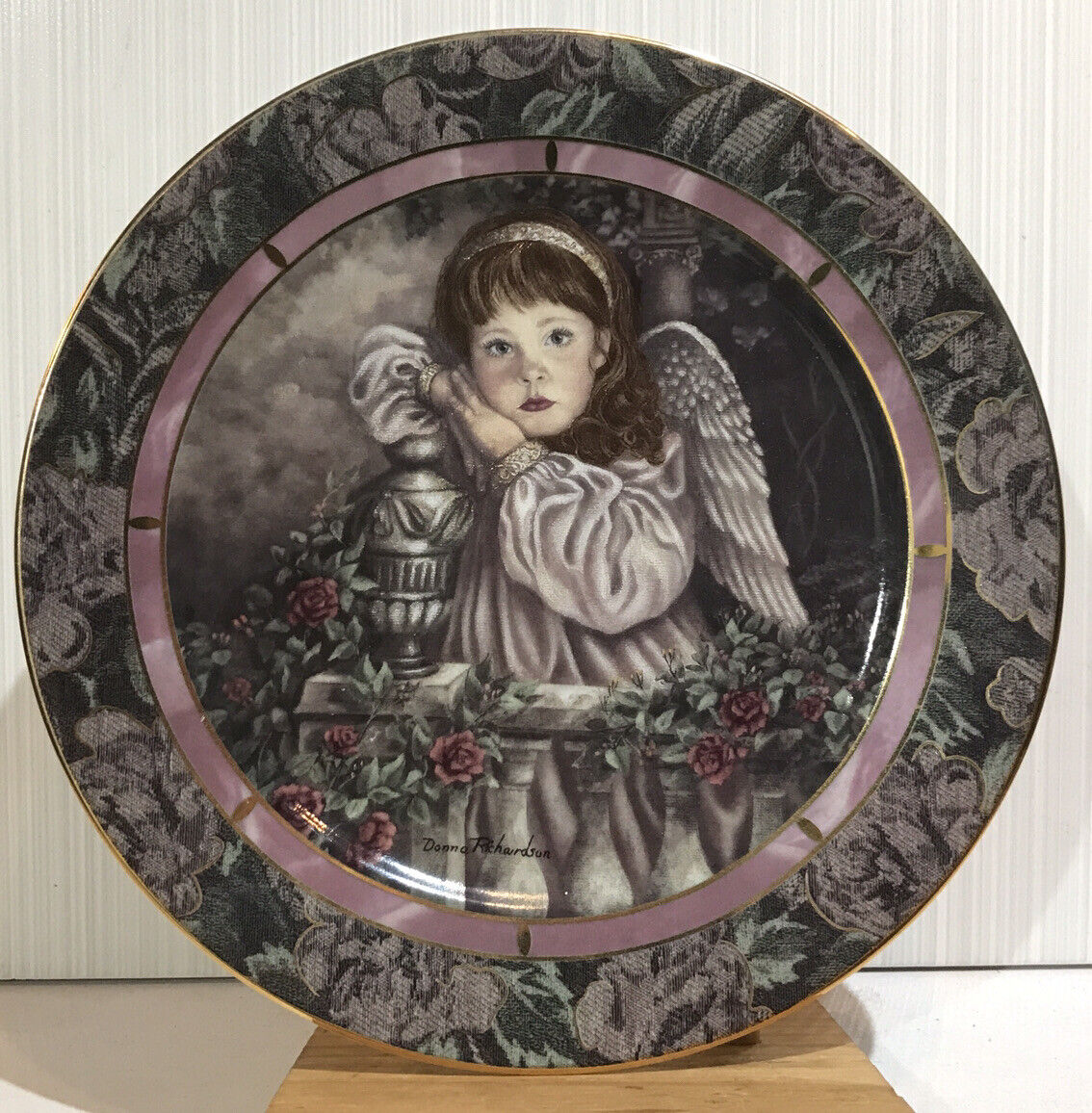 HOPE Angel Plate by Donna Richardson First Issue Gardens Of Innocence Bradford