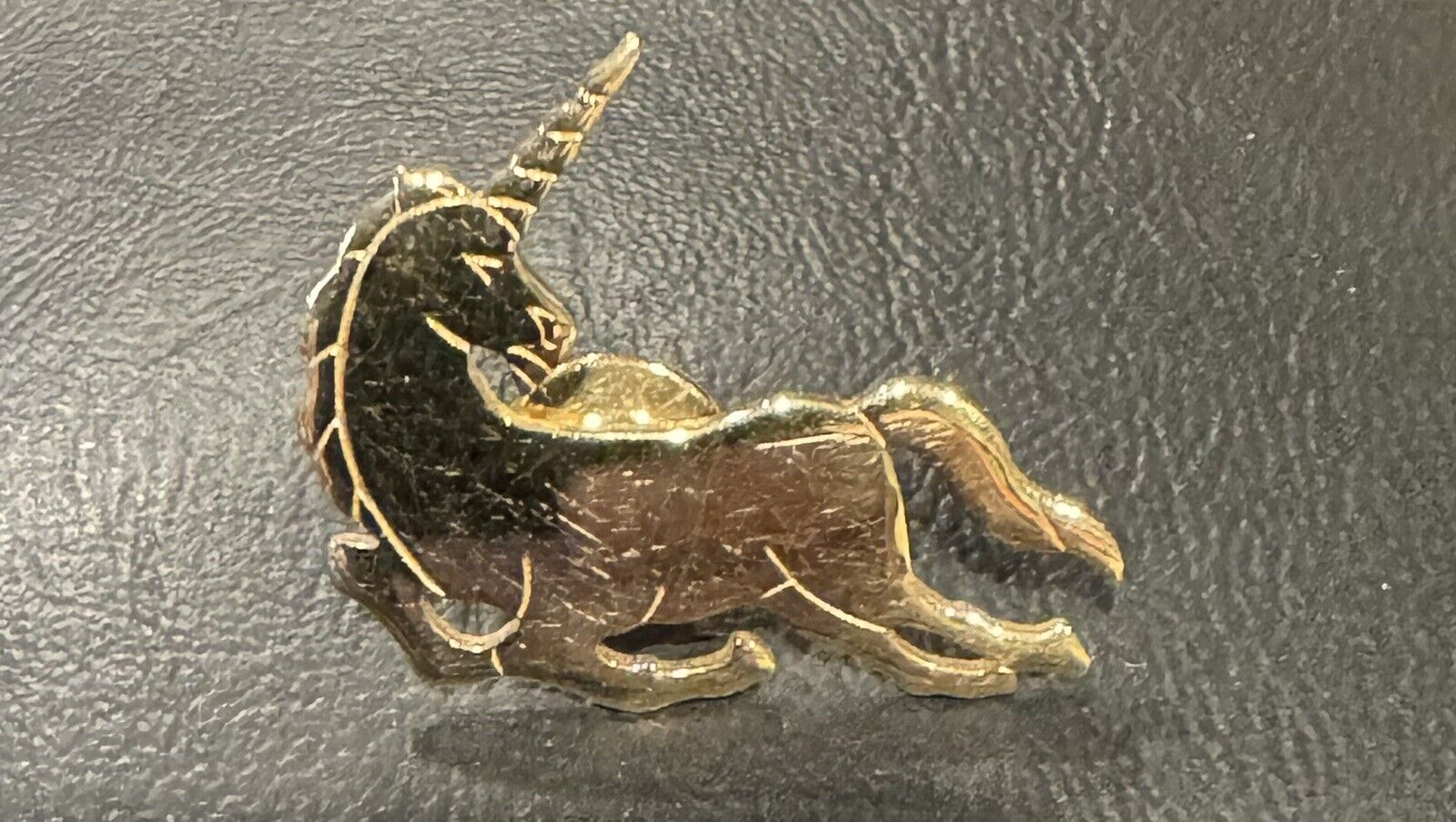 VTG Lapel Pinback Hat Pin Unicorn Running Gold Tone Pin
