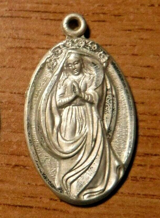 Beautiful Vintage Catholic Sterling Silver Scapular Replacement Medal #14