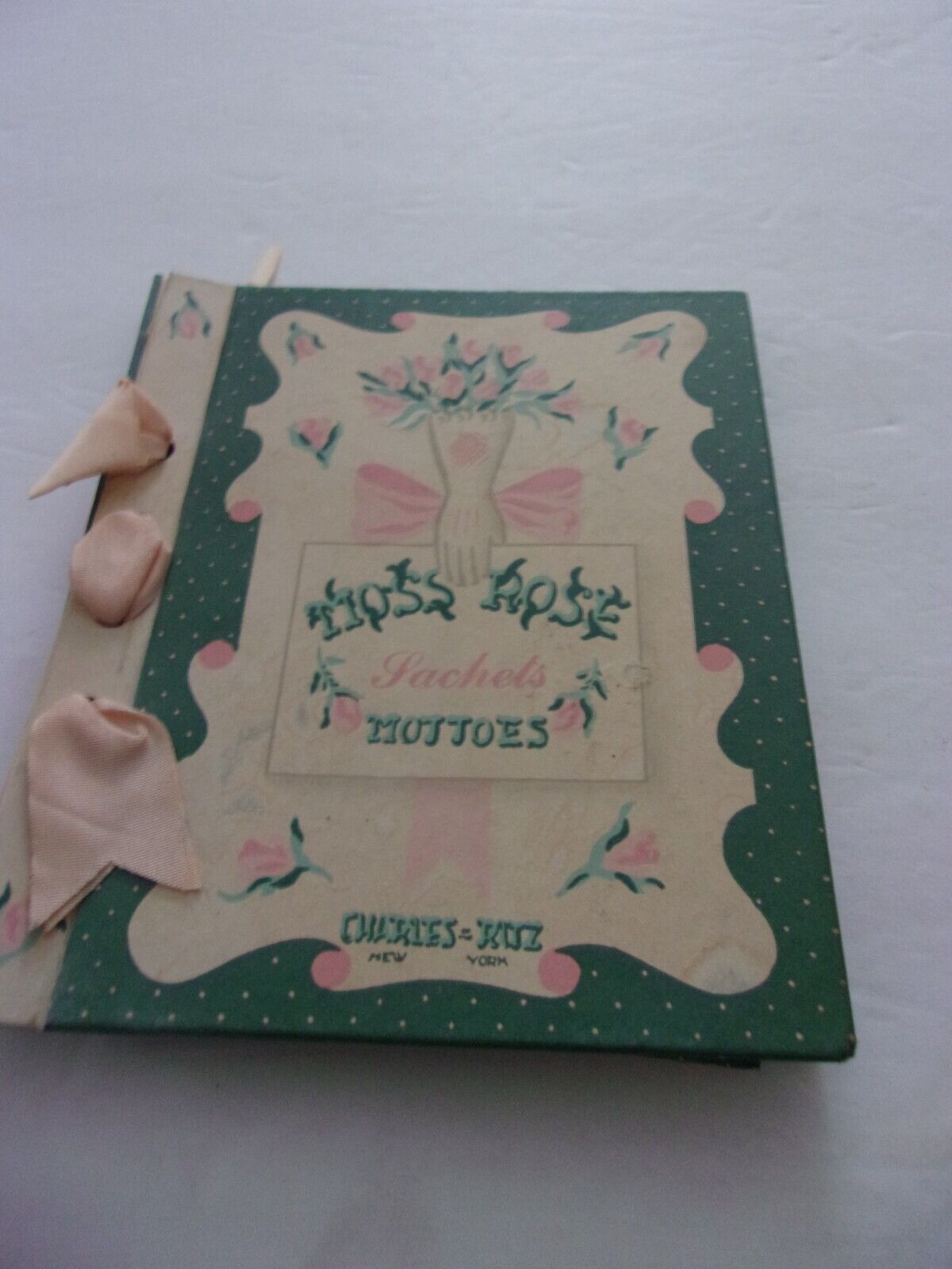 Vintage 1940\'s Charles Of The Ritz Moss Rose Sachets Mottoes