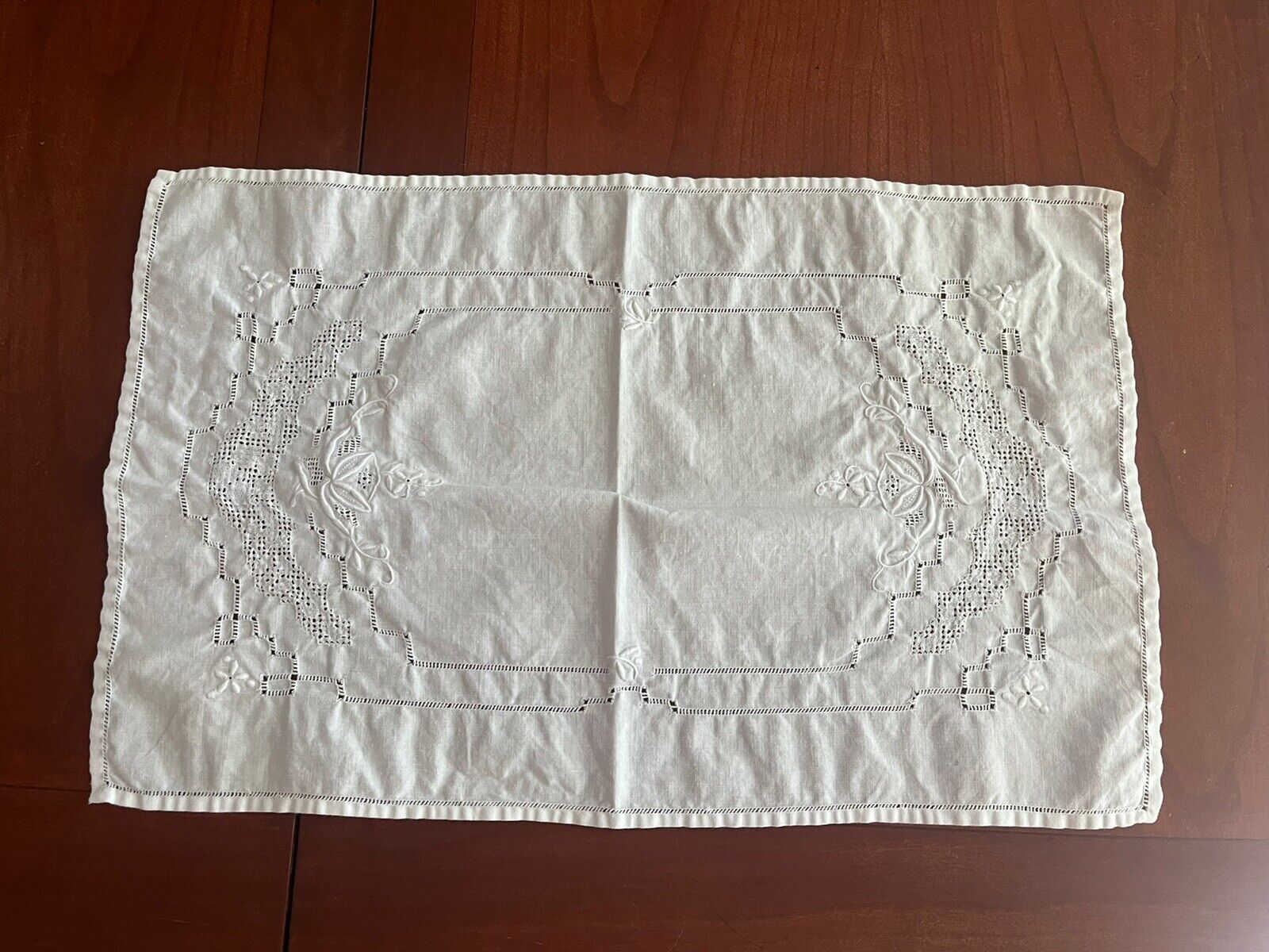 5 Embroidered Placemats/napkins Tea Cloths Vintage Cotton Cottage Core Farmhouse