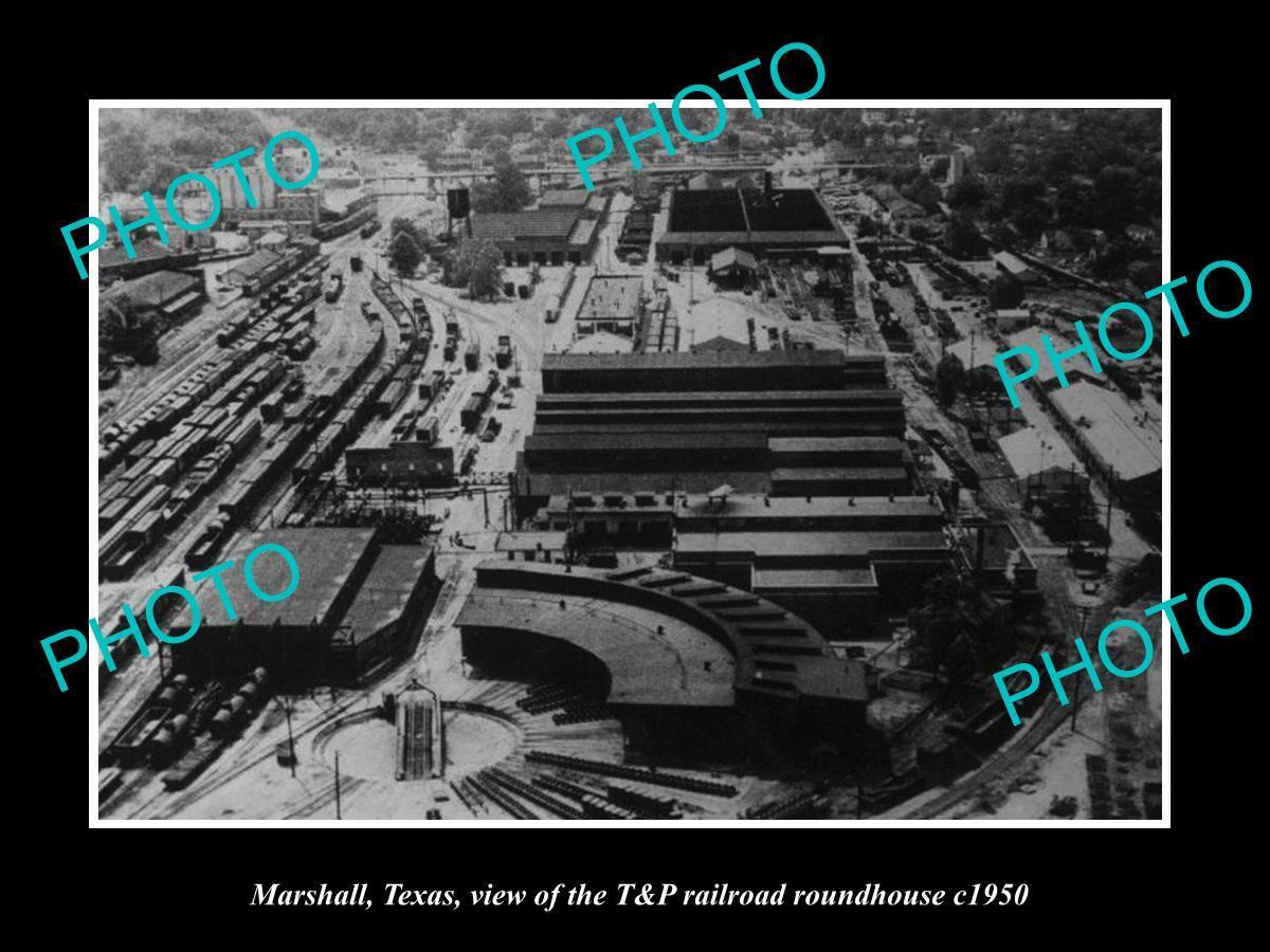OLD 8x6 HISTORIC PHOTO OF MARSHALL TEXAS THE T&P RAILROAD ROUNDHOUSE c1950