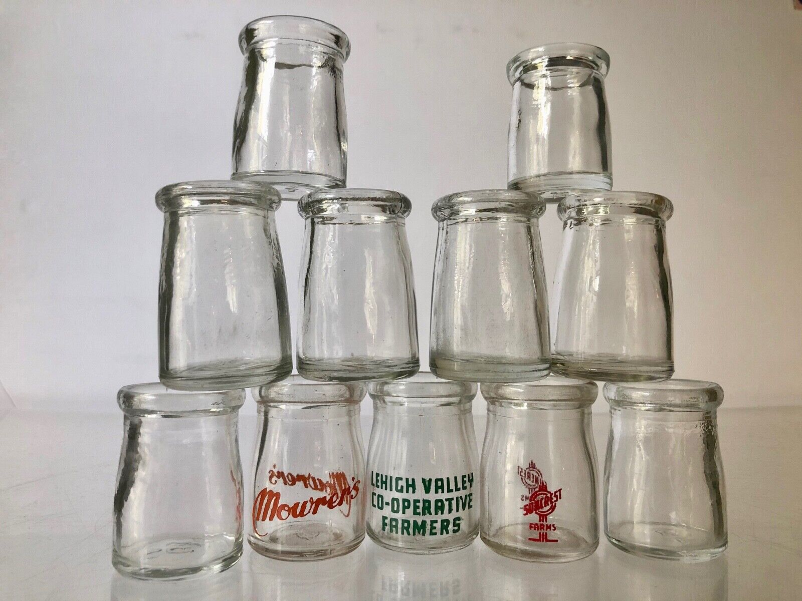 VTG 11pc Mix Lot~GLASS MILK BOTTLES~CREAMERS 1931-50s LEHIGH SUNCREST MOWRERS PA
