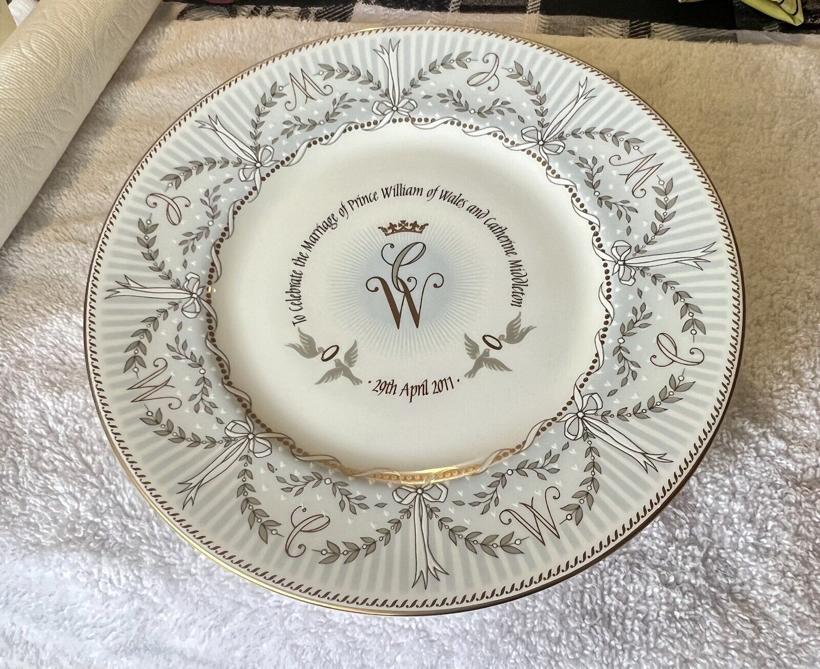 The Royal Collection Prince William And Catherine Wedding Fine China Plate