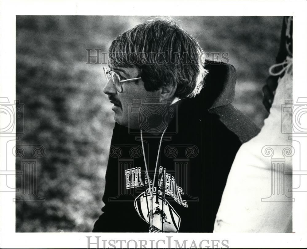 1990 Press Photo Bill Groomes, Elyria Catholic High School Football Coach