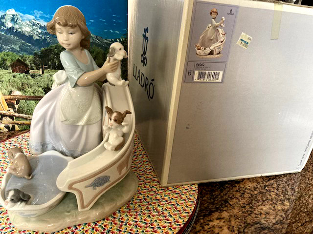 Lladro 6002 Down You Go-Puppies on a Water Slide, Retired MINT IN BOX