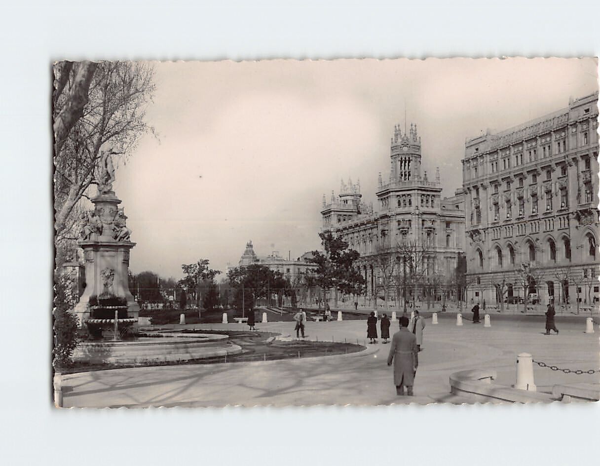 Postcard Ministry of Navy and Post Office Madrid Spain