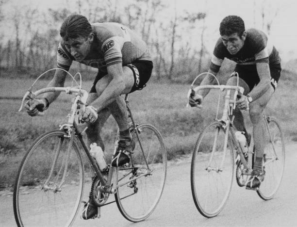 Jacques Anquetil Felice Gimondi action time trial Bergamo Ital- 1968 Old Photo