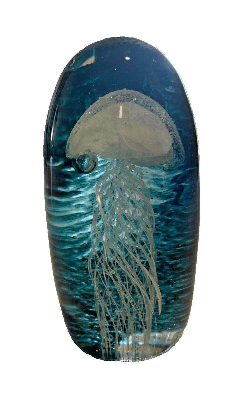 Glow In The Dark UV Art Glass Paperweight Jellyfish Fish Figurine Heavy