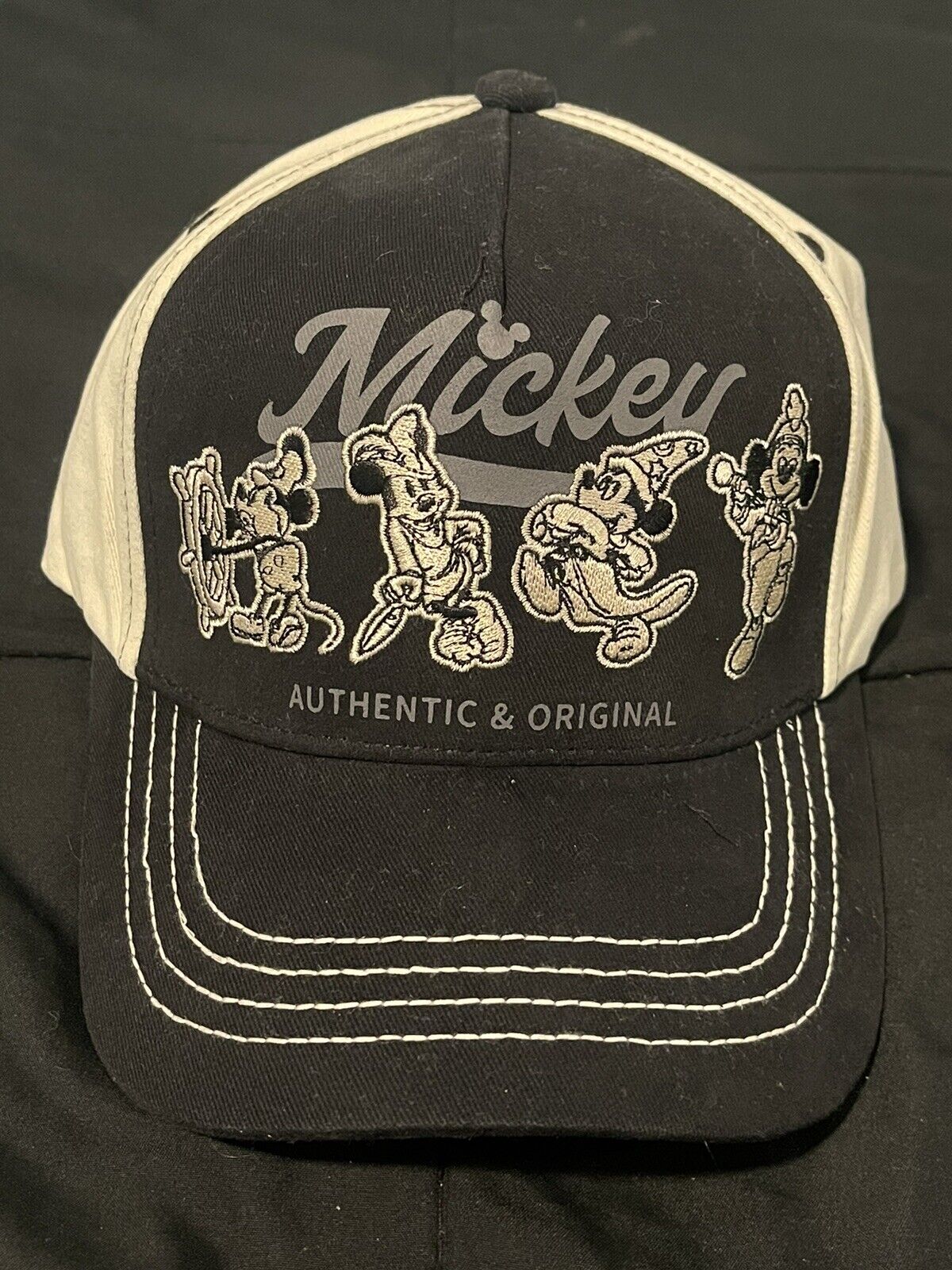 Disney Land EXCLUSIVE Mikey Mouse Hat NEW