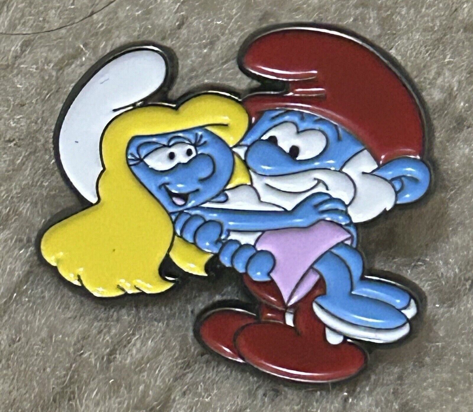 The Smurfs Papa Smurf & Smurfette Cartoon Collectors  Enamel Lapel Pin 1.2” x 1”