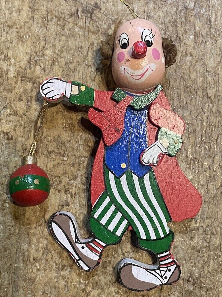 Vintage Wooden Smiling Clown Ornament 5” Made In Taiwan