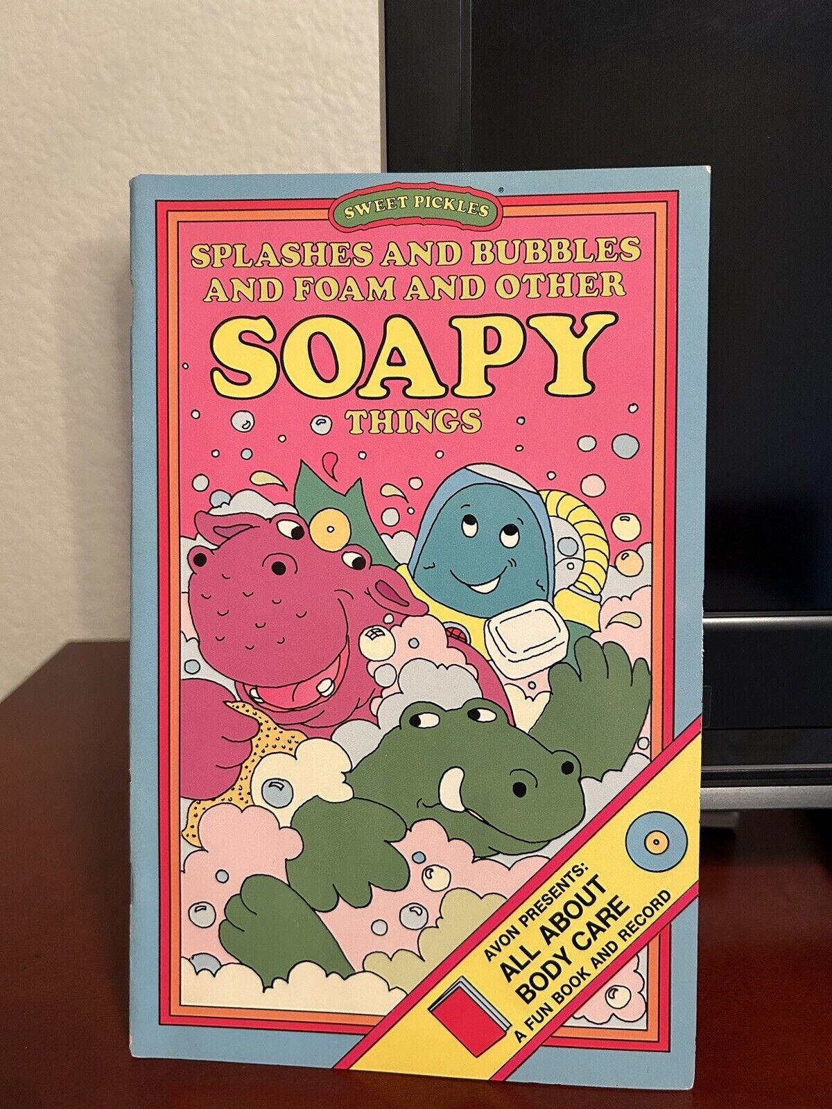 Avon Sweet Pickles Soapy Things Body Care Activity Book and Record  - 1978