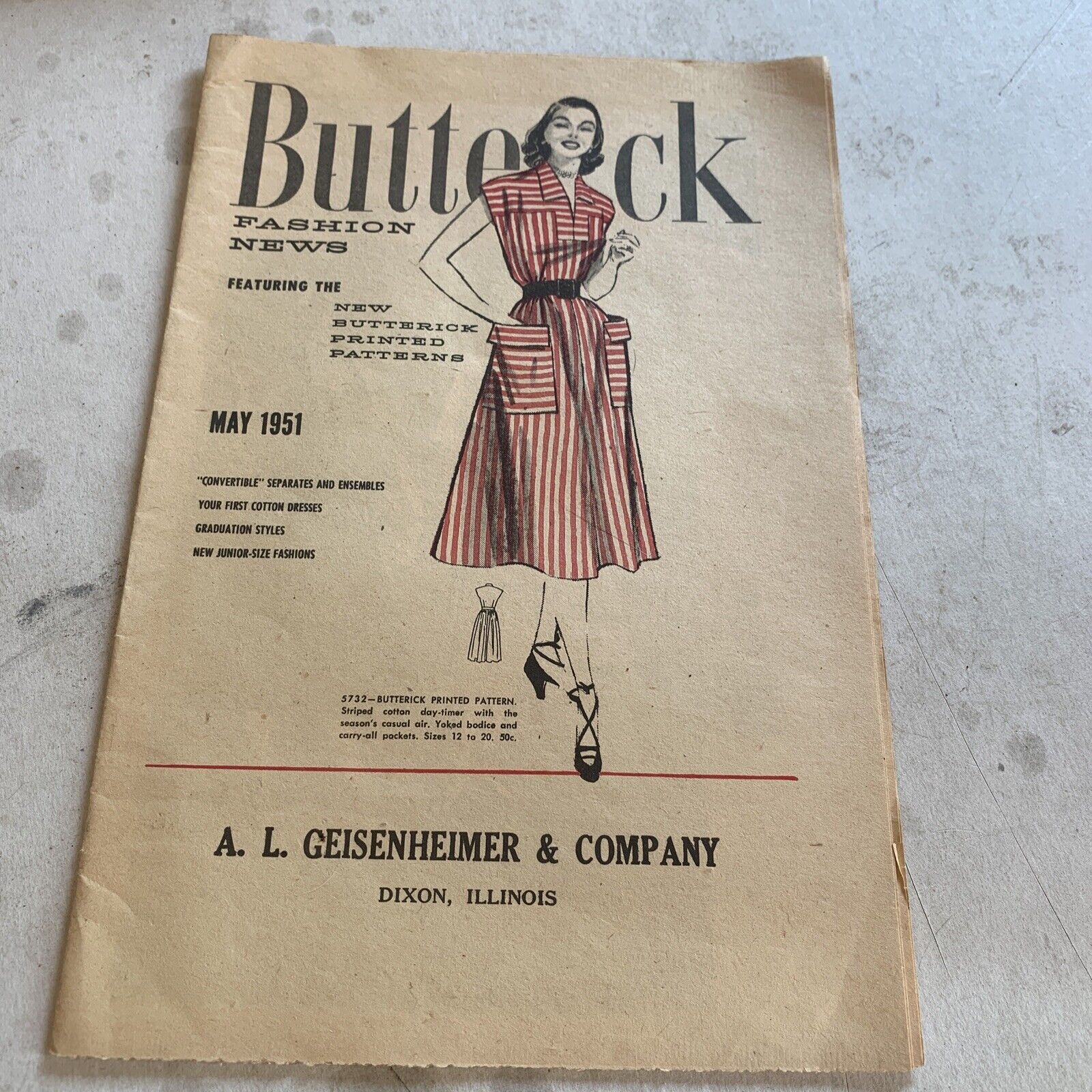Butterick Fashion News May 1951. Excellent Condition. Dixon Illinois