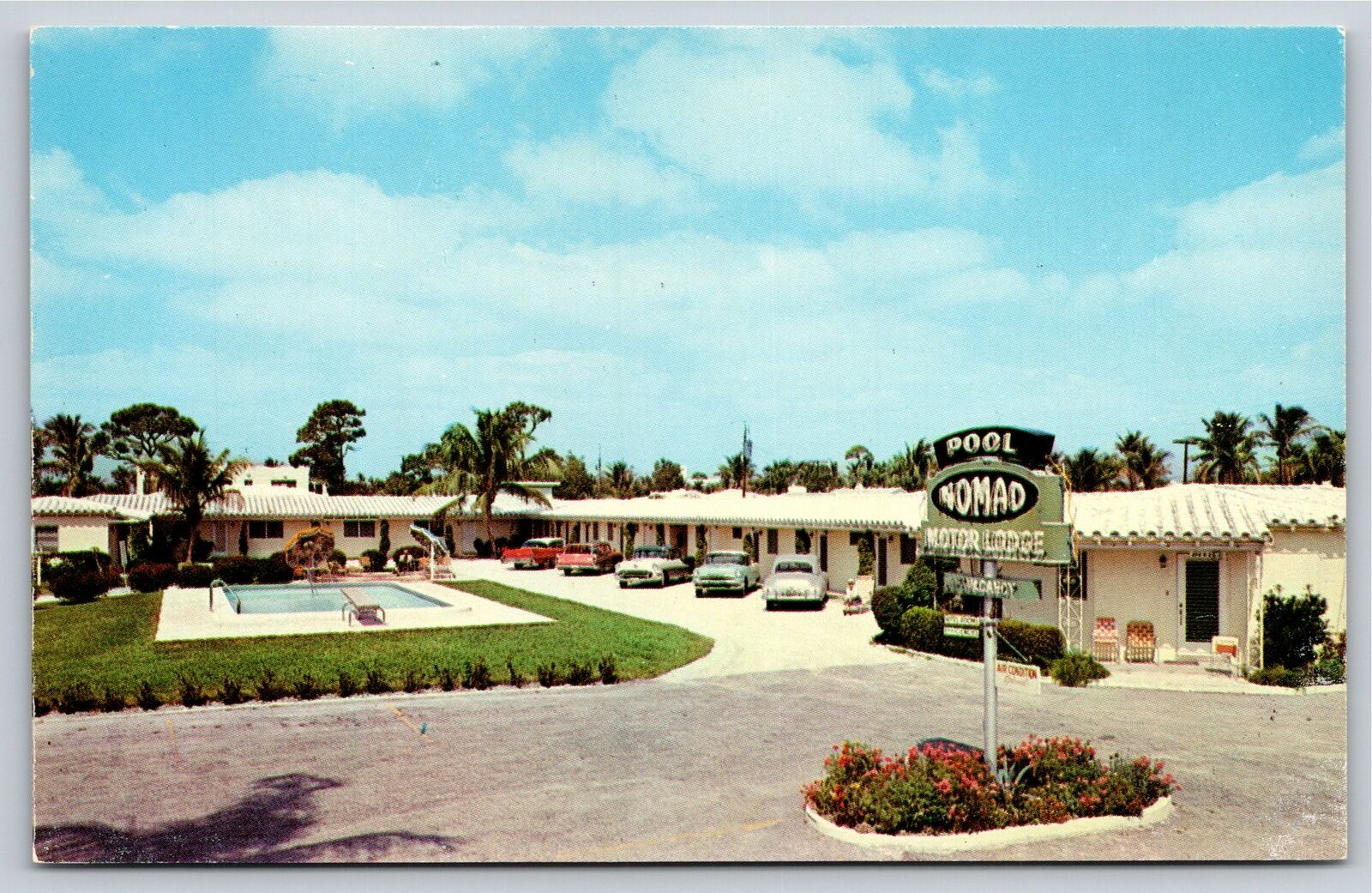 Roadside~Fort Lauderdale Florida~Nomad Motor Lodge Parking Area~Vintage Postcard