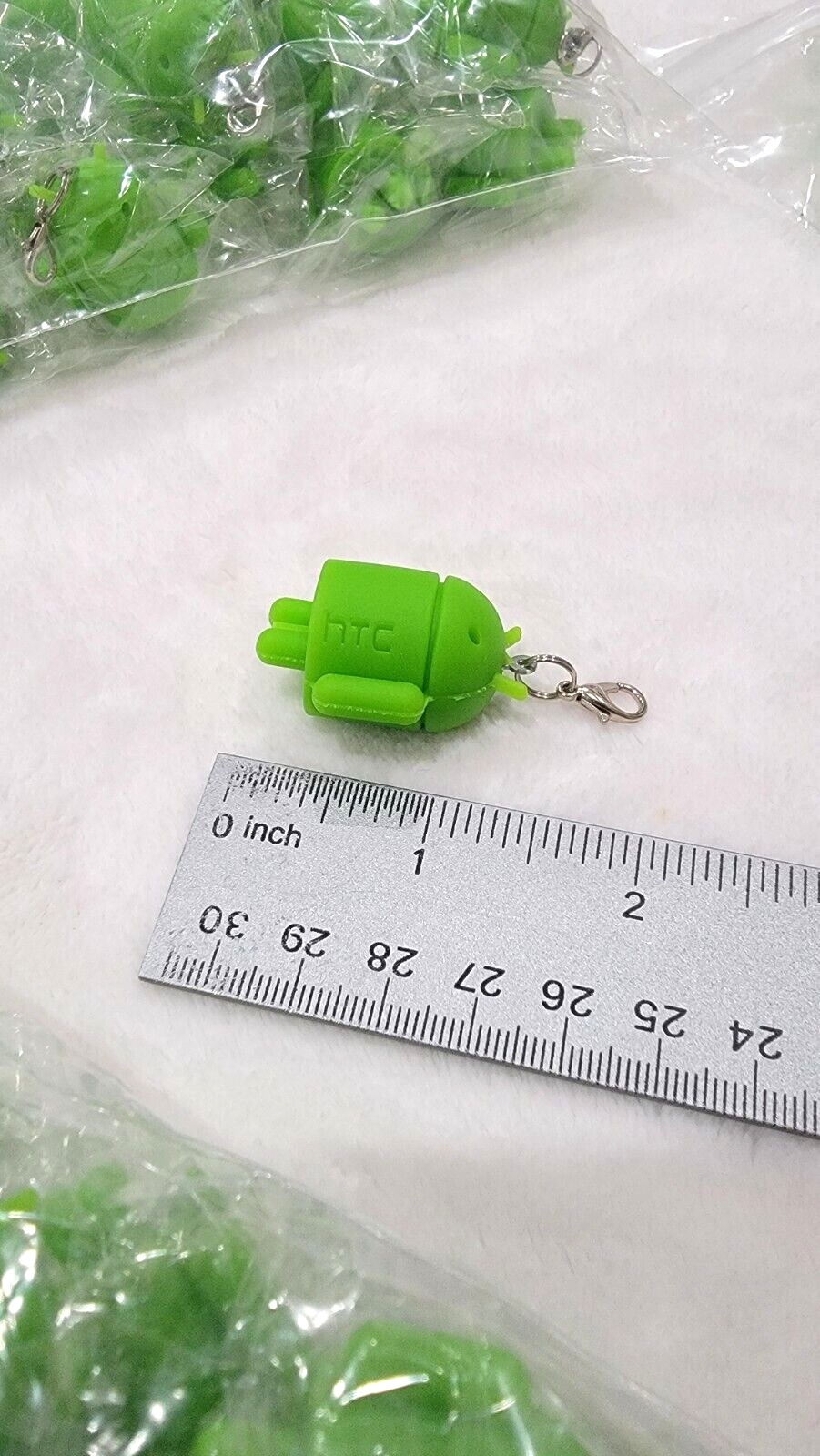 New Lot Of 25 Rubber Robot Google Android Key Chain Charm Mini Doll Green HTC