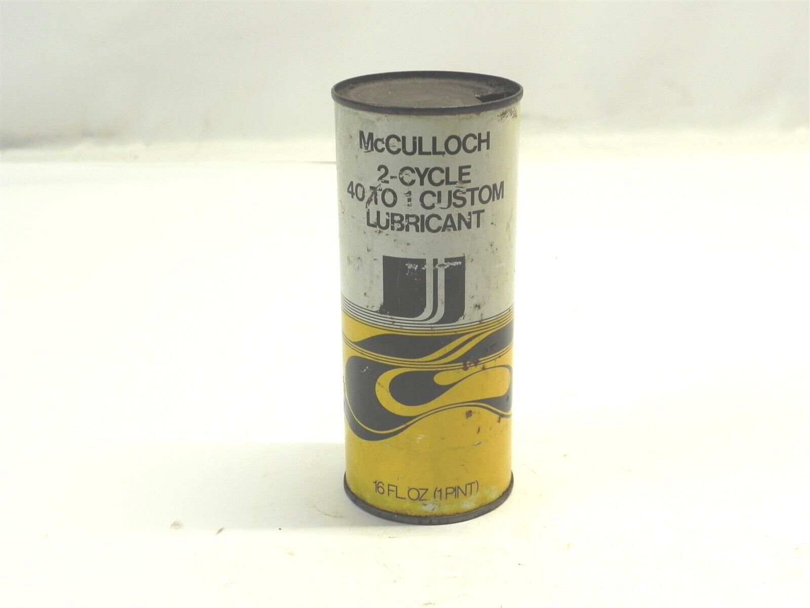 VINTAGE MCCULLOCH 2 CYCLE 40 TO 1 CUSTOM LUBRICANT CAN 16 FL OZ EMPTY PRE-OWNED 